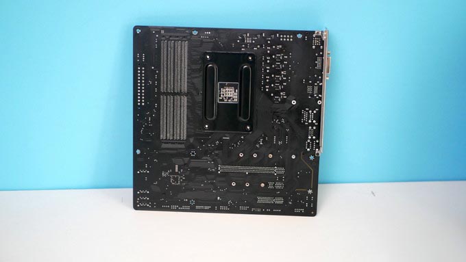AMD 3700X似B550ô?AMD 3700X似B550